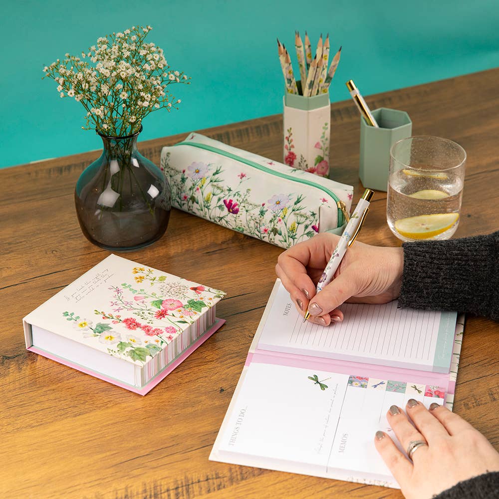 The Gifted Stationery Company Botanical Sticky Notes & Memo List Pad Folder – Wild Meadow White